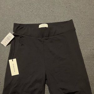 Aritzia babaton biker shorts